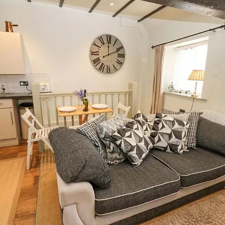 Holiday home In & Out