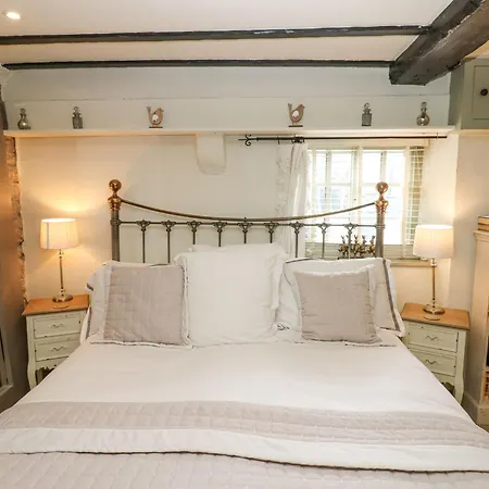 Tatil Evi In & Out