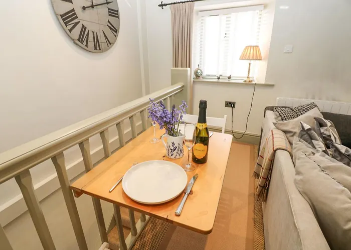 In & Out Holiday home